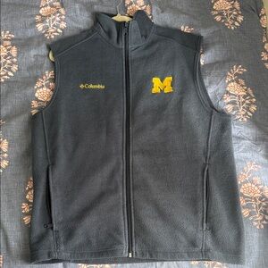 Michigan Wolverines Columbia Fleece Vest, men’s size large